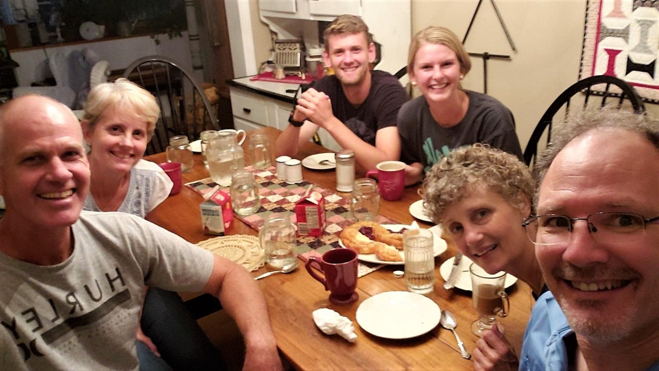 71789882_2385090674941563_4159777835944247296_n